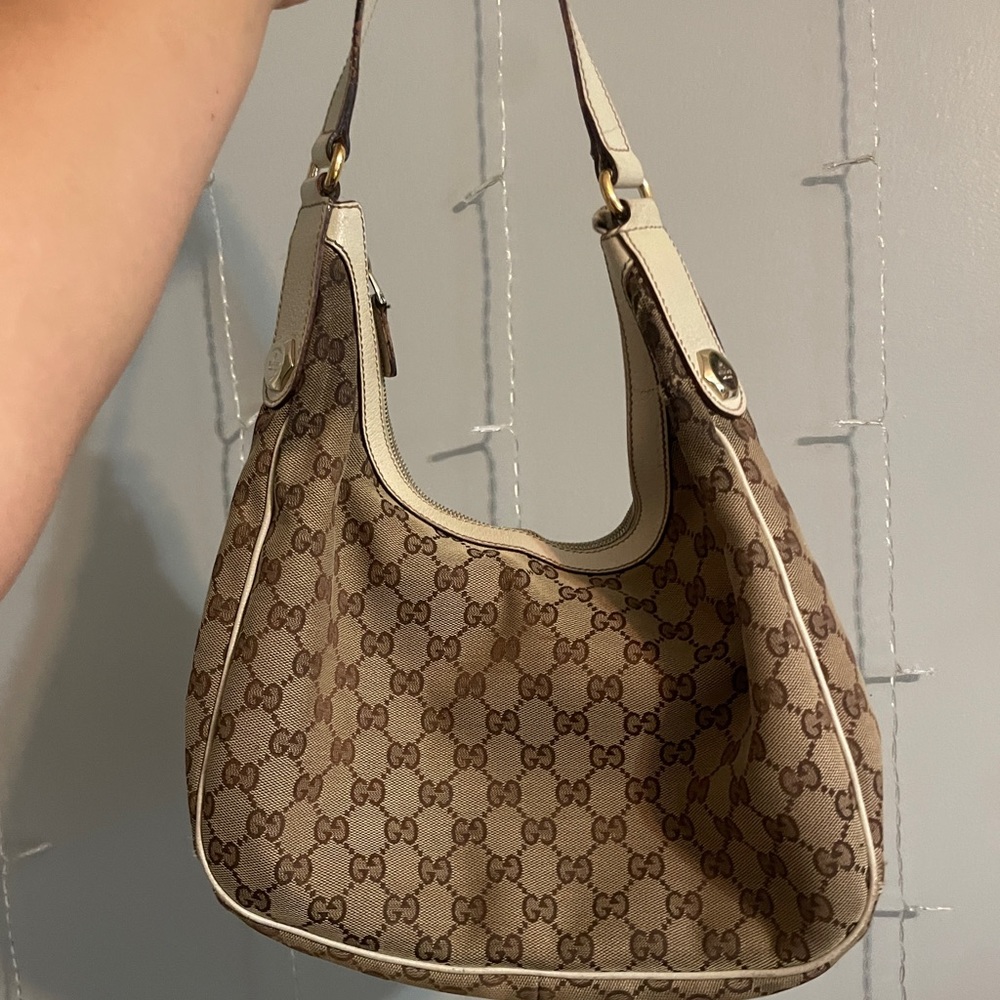 authentic vintage gucci shoulder bag